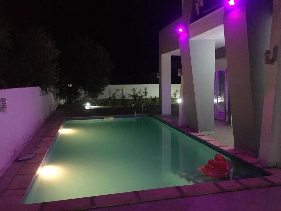 Arkou Magnifique Villa Avec Piscine Sur L'Ile De Djerba Pour Vacances מראה חיצוני תמונה